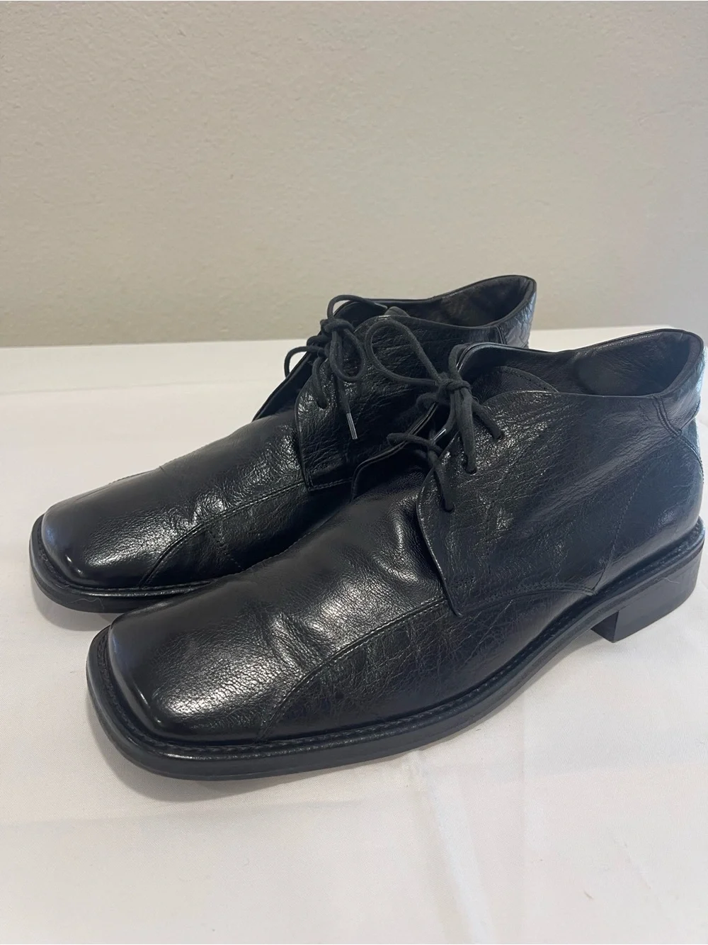 Rowland Brothers Vintage Italian Black Leather Lace-Up Footwear